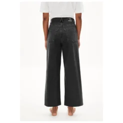 Armedangels Women's Enijaa Cropped - Jeans -Outdoor Clothing Shop armedangels womens enijaa cropped jeans detail 3