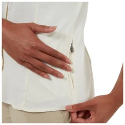 Craghoppers Women's Nosilife Adventure S/S Shirt - Blouse -Outdoor Clothing Shop craghoppers womens nosilife adventure s s shirt blouse detail 7