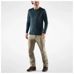 FJÄLLRÄVEN Abisko Wool L/S - Longsleeve 7 FJÄLLRÄVEN Abisko Wool L/S - Longsleeve -Outdoor Clothing Shop fjaellraeven abisko wool l s longsleeve detail 3