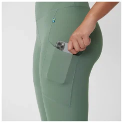 FJÄLLRÄVEN Women's Abisko Tights - Leggings -Outdoor Clothing Shop fjaellraeven womens abisko tights leggings detail 7