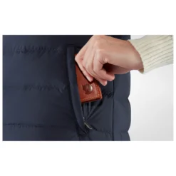 FJÄLLRÄVEN Women's Greenland Down Liner Vest - Down Vest -Outdoor Clothing Shop fjaellraeven womens greenland down liner vest down vest detail 8
