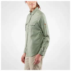 FJÄLLRÄVEN Women's Övik Travel Shirt L/S - Blouse -Outdoor Clothing Shop fjaellraeven womens oevik travel shirt l s blouse detail 4