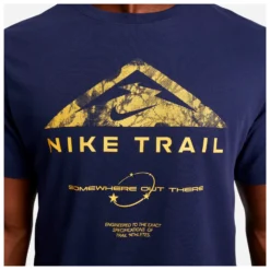 Nike Dri-FIT Trail Short-Sleeve - Running Shirt 5 Nike Dri-FIT Trail Short-Sleeve - Running Shirt -Outdoor Clothing Shop nike dri fit trail short sleeve running shirt detail 3