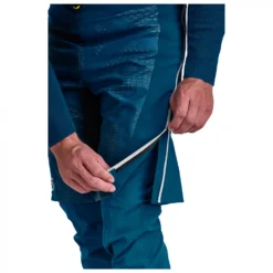 Ortovox Col Becchei WB Shorts - Ski Touring Trousers 8 Ortovox Col Becchei WB Shorts - Ski Touring Trousers -Outdoor Clothing Shop ortovox col becchei wb shorts ski touring trousers detail 4