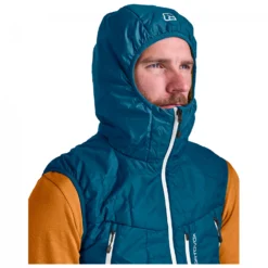 Ortovox Swisswool Piz Boè Vest - Wool Vest -Outdoor Clothing Shop ortovox swisswool piz boe vest wool vest detail 5