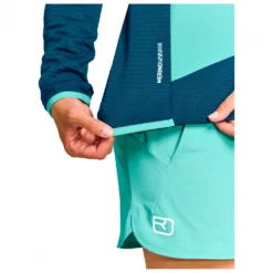 Ortovox Women's Ladiz Hybrid Jacket - Windproof Jacket -Outdoor Clothing Shop ortovox womens ladiz hybrid jacket windproof jacket detail 5