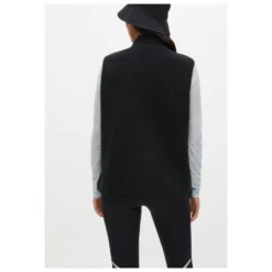 Röhnisch Women's Aspen Pile Vest - Fleece Vest -Outdoor Clothing Shop roehnisch womens aspen pile vest fleece vest detail 3