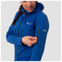 SALEWA Women's Ortles DST Jacket - Softshell Jacket 14 SALEWA Women's Ortles DST Jacket - Softshell Jacket -Outdoor Clothing Shop salewa womens ortles dst jacket softshell jacket detail 6