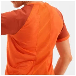 Salomon Women's Outline Tee - Sport Shirt -Outdoor Clothing Shop salomon womens outline tee sport shirt detail 5