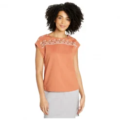 Sherpa Women's Tharu S/S Top - Blouse -Outdoor Clothing Shop sherpa womens tharu s s top blouse detail 2