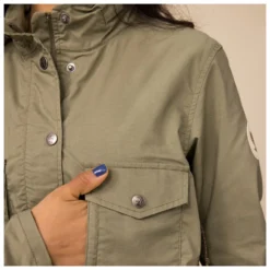 Women's Räven Anorak - Cycling Jacket -Outdoor Clothing Shop specialized fjaellraeven womens raeven anorak cycling jacket detail 7