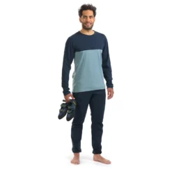 Stoic Hemp30 ValenSt. L/S - Longsleeve -Outdoor Clothing Shop stoic hemp30 valenst l s longsleeve detail 9