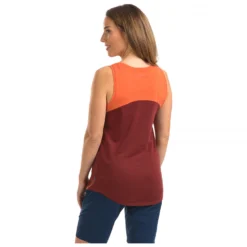 Stoic Women's Merino150 HeladagenSt. Tank Multi - Tank Top 11 Stoic Women's Merino150 HeladagenSt. Tank Multi - Tank Top -Outdoor Clothing Shop stoic womens merino150 heladagenst tank multi tank top detail 12